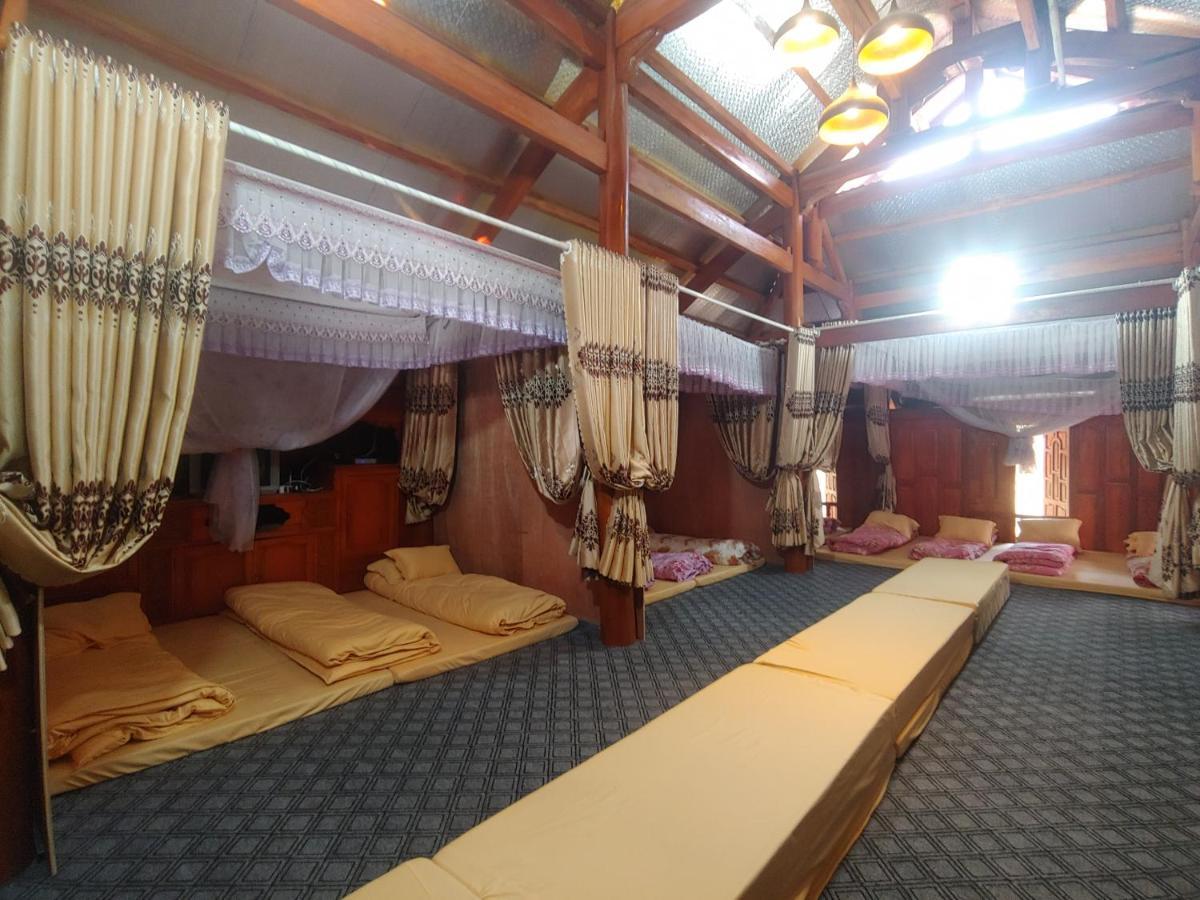 Aladdin Farmstay Dong Van Ha Giang Exteriör bild